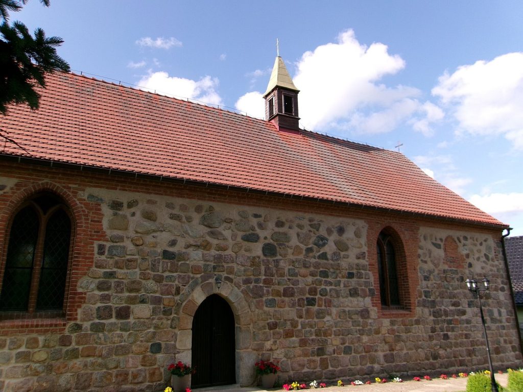 Church of Our Lady of the Rosary in Letnin: A Medieval Filial Church in Poland 2 Kościół Matki Bożej Różańcowej w Letninie