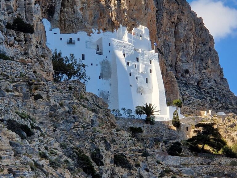 Hozoviotissa Monastery: An Eastern Orthodox Monastery on Amorgos