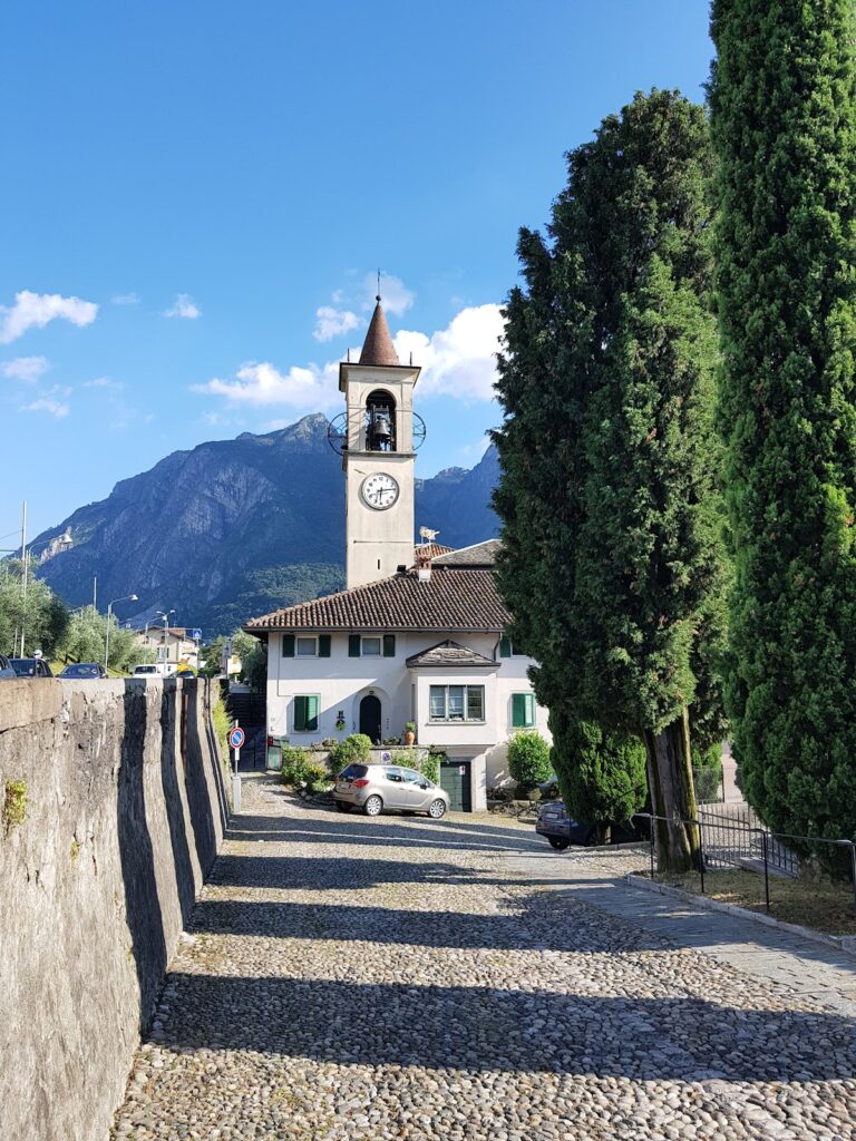 Church of San Lorenzo: A Lakeside Parish Church in Abbadia Lariana