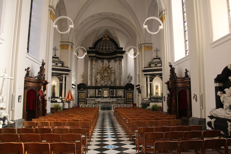 Virga Jesse Basilica: A Marian Pilgrimage Church in Hasselt, Belgium