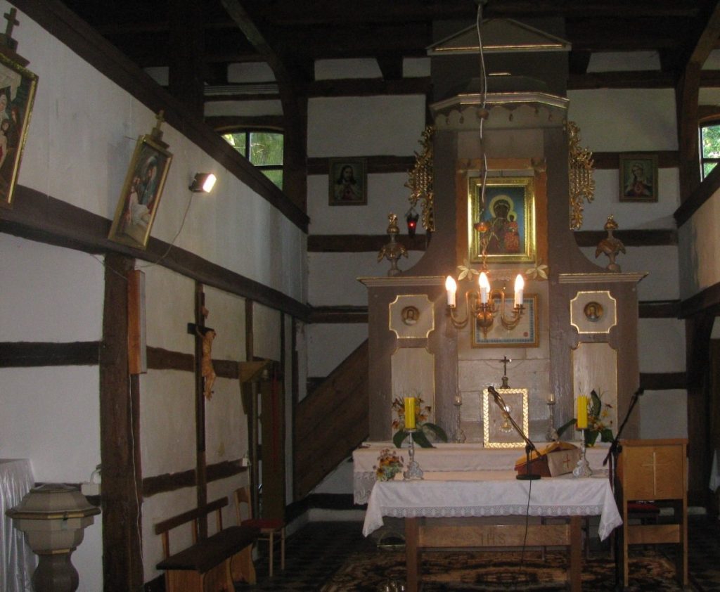Church of the Assumption in Radomierowice