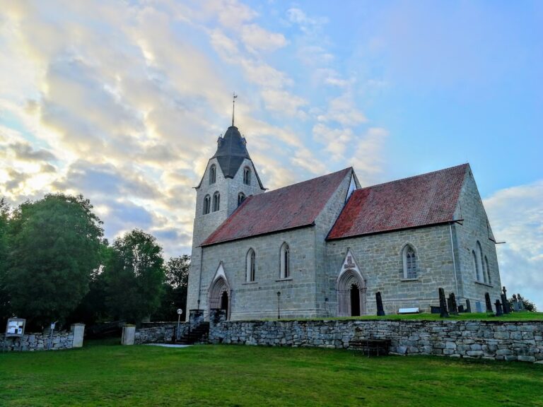 Grötlingbo Church: A Medieval Church on Gotland