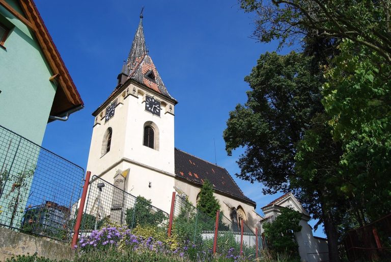 Church of Saint Nicholas (Velké Žernoseky): A Late Gothic Filial Church
