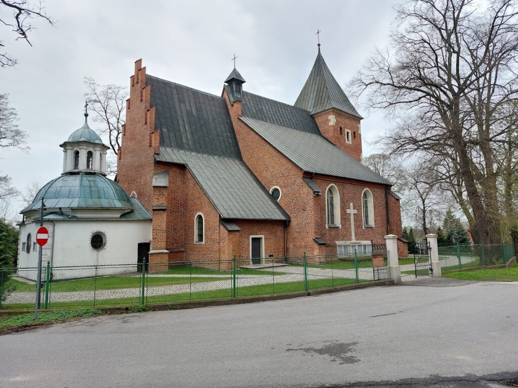 Church of San Gregorio Magno in Kraków: A Gothic Parish and Former Collegiate Church 1 Church of San Gregorio Magno in Kraków