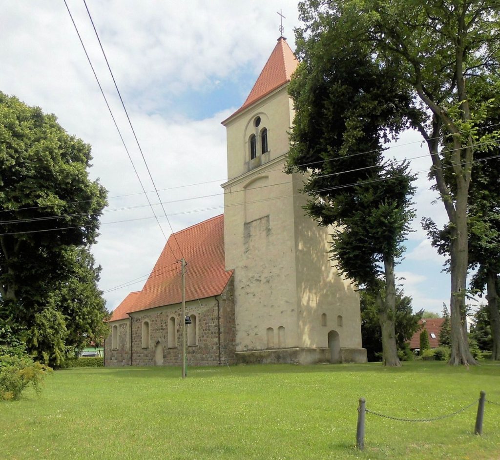 St Nicholas and St Andrew Church in Biegen: History and Remains 1 St.Nicholas Andrew church in Biegen