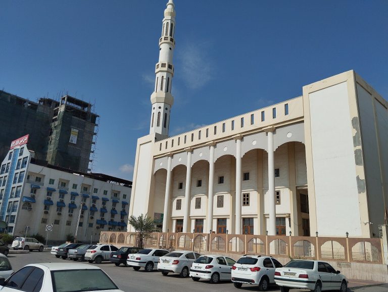 Jameh Mosque of Bandar Abbas: A Historic Sunni Friday Mosque in Iran