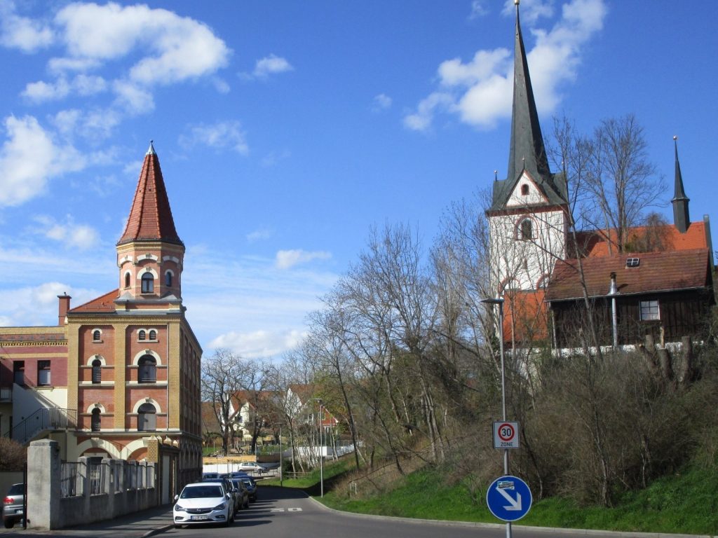 Gnadenkirche: An Evangelical Lutheran Parish Church in Leipzig 1 Gnadenkirche