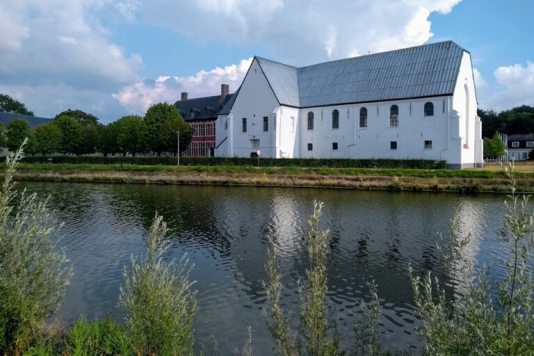Abdij van Maagdendale: A Cistercian Nuns’ Abbey in Oudenaarde, Belgium