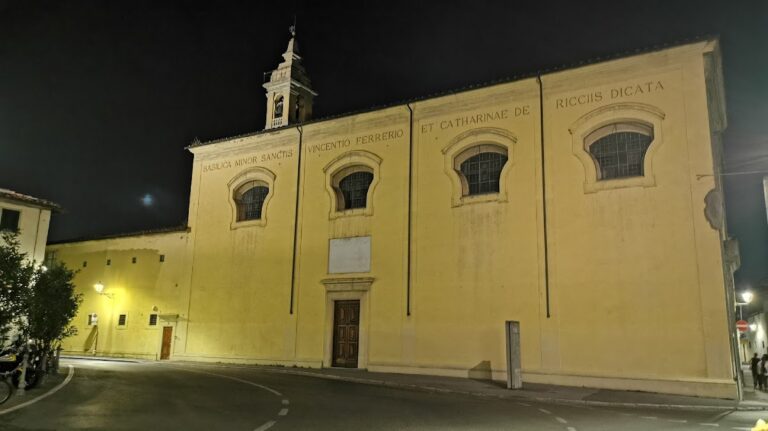 Santi Vincenzo e Caterina de’ Ricci: A Dominican Church and Monastery in Prato