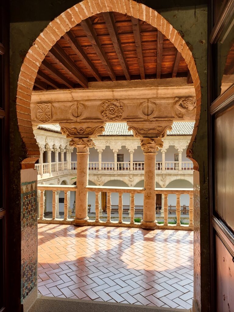 Convent of Las Dueñas: A Dominican Convent in Salamanca