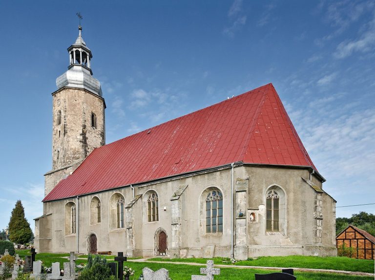 Church of Saint Bartholomew in Płóczki Górne: A Historic Romanesque Filial Church