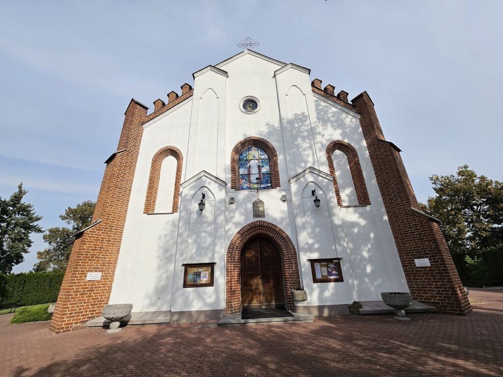 Saint Nicholas Church in Grójec: A Gothic Parish Church in Poland 2 Saint Nicholas church in Grójec