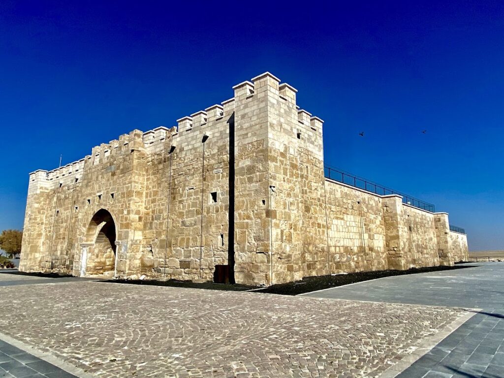 Obruk Han: A Seljuk Caravanserai on the Konya–Kayseri Route 2 Obruk Han