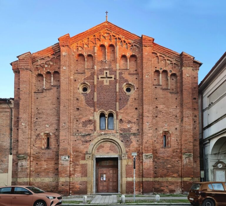 Santa Maria in Betlem: A Twelfth-Century Romanesque Church in Pavia