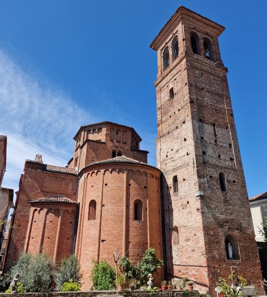 Santa Maria in Betlem: A Twelfth-Century Romanesque Church in Pavia 3 Santa Maria in Betlem