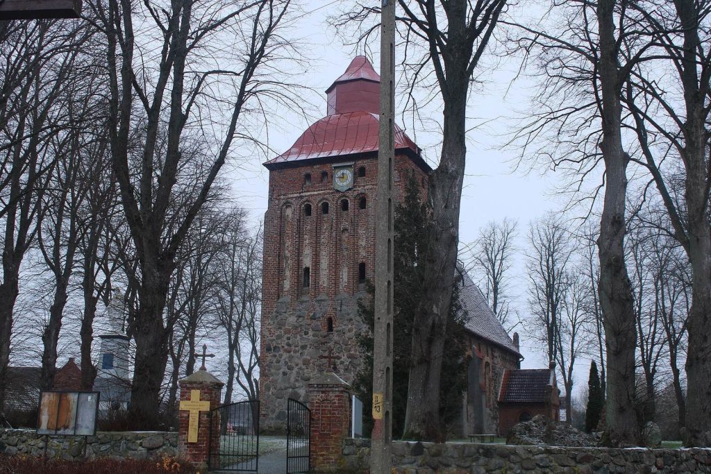 Christ the King Church in Gosław: A Romanesque Parish Church in Poland 2 Christ the King church in Gosław