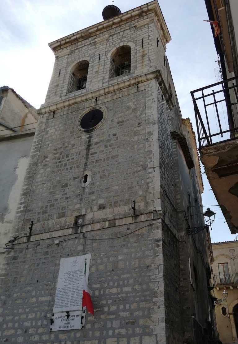 Santa Vittoria: Parish Church of Tornareccio, Italy