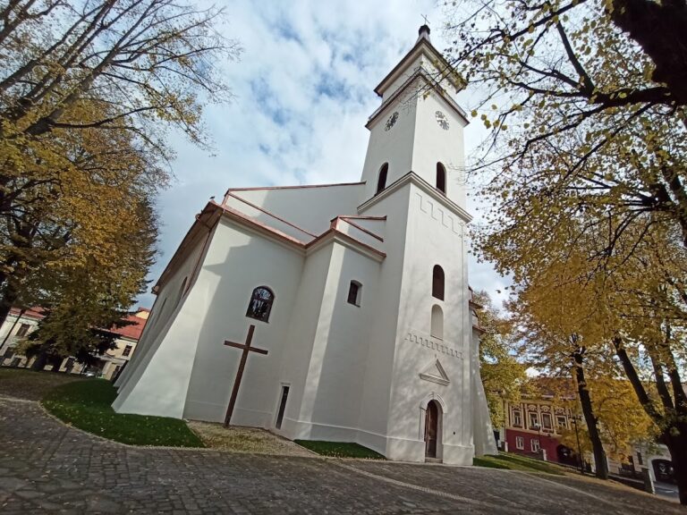 St Nicholas Church: A Historic Parish Church in Stará Ľubovňa, Slovakia