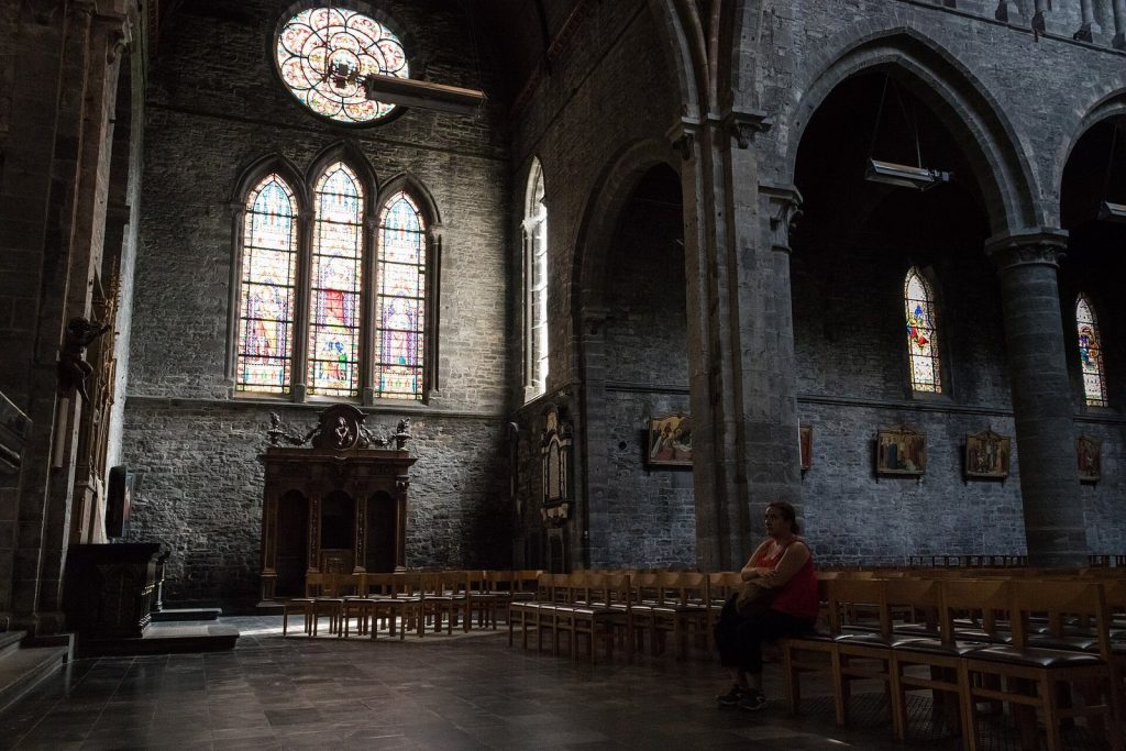 Church of Saint Quentin: A Romanesque Parish Church in Tournai, Belgium 2 Church of Saint Quentin