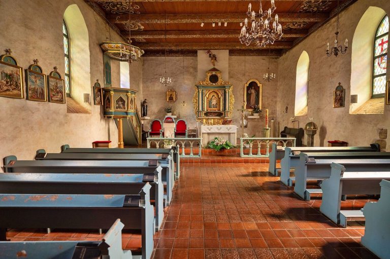 Our Lady of the Scapular Church in Wołczkowo: A Gothic Parish Church in Poland
