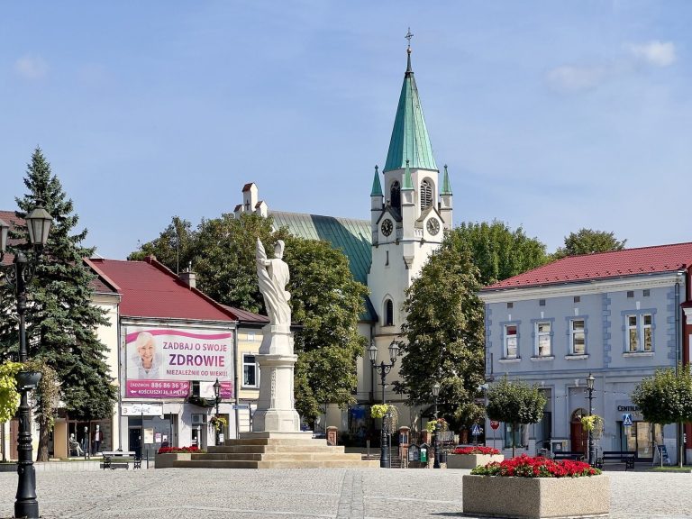 Saint James Church in Brzesko: A Gothic Parish Church in Poland