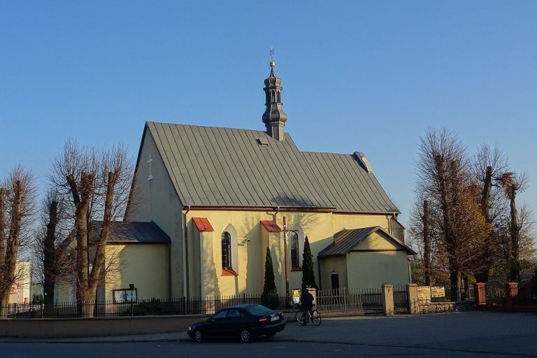 Kościół św. Mikołaja w Wierzchlesie: Gothic and Baroque Parish Church in Poland