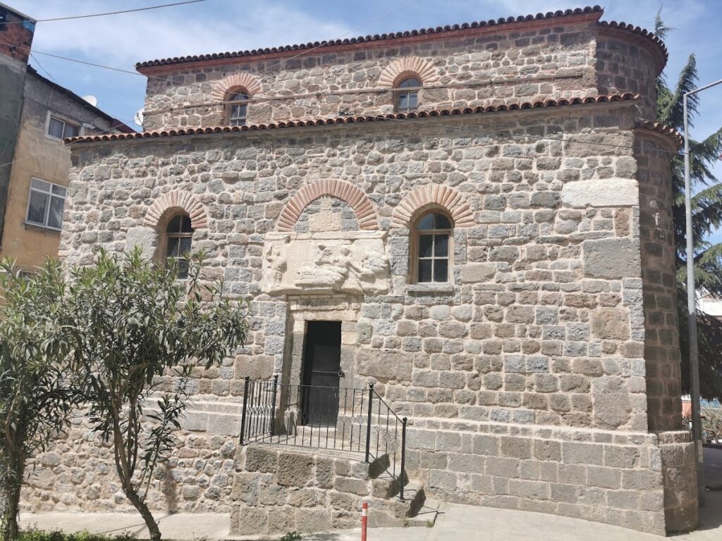 Saint Anne Church, Trabzon: A Byzantine Orthodox Church 1 Saint Anne Church, Trabzon