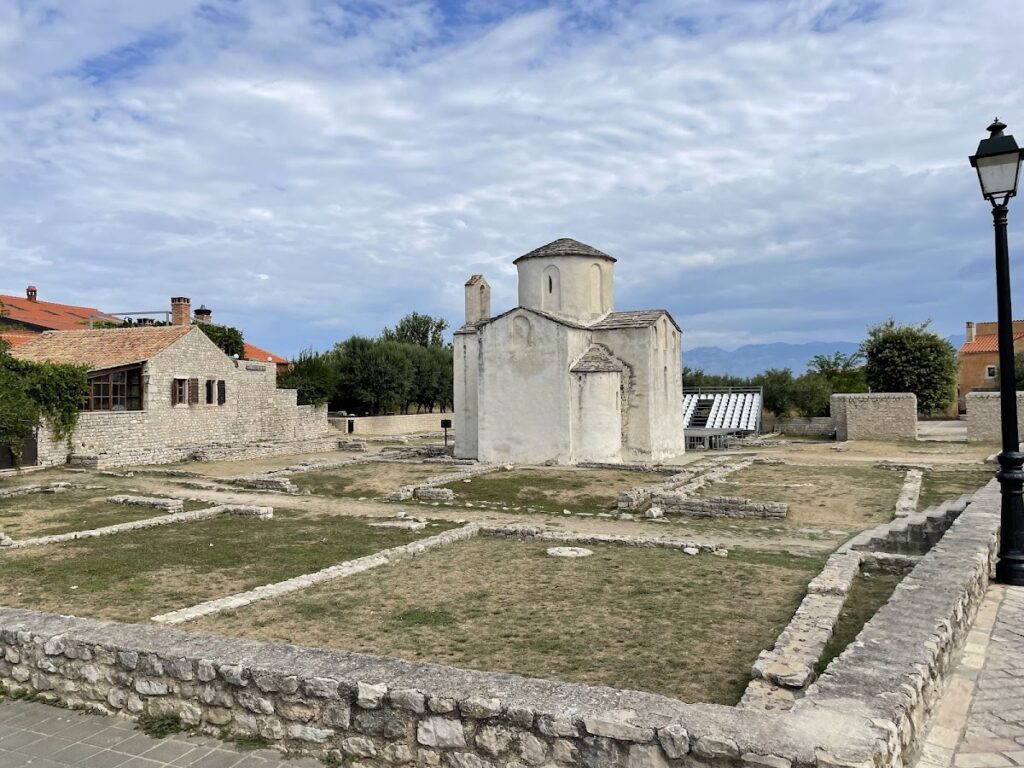 Church of Holy Cross: An Early Medieval Church in Nin, Croatia 1 Church of Holy Cross