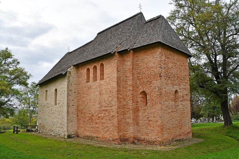 Saint Emeric Church, Egyházasdengeleg: A Medieval Roman Catholic Church