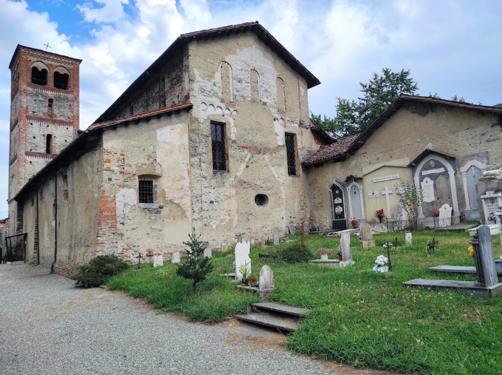 Saints Peter and Columbanus Abbey: A Benedictine Foundation at Pagno 1 Saints Peter and Columbanus Abbey