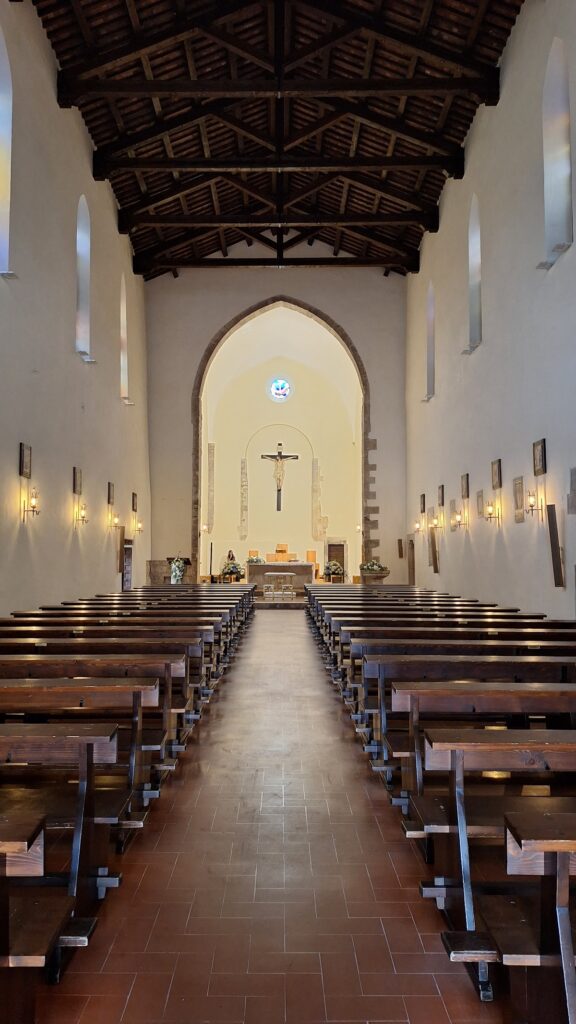 San Francesco: Gothic Franciscan Church in Fondi, Italy 3 San Francesco
