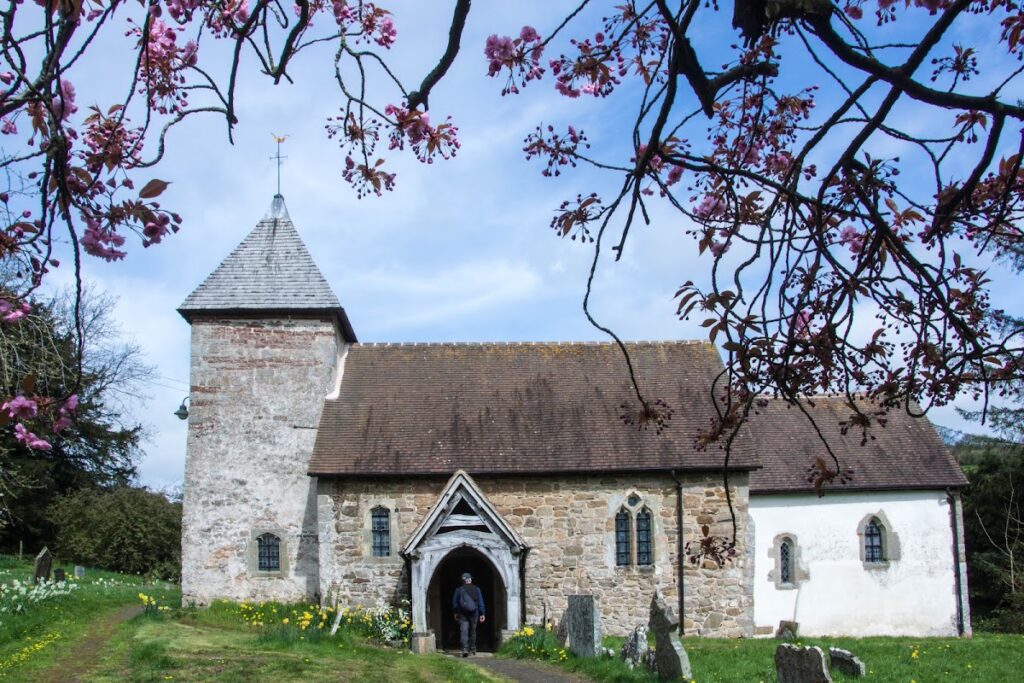 St John the Baptist's Church, Hope Bagot: A Norman Parish Church 1 St John the Baptist's Church, Hope Bagot