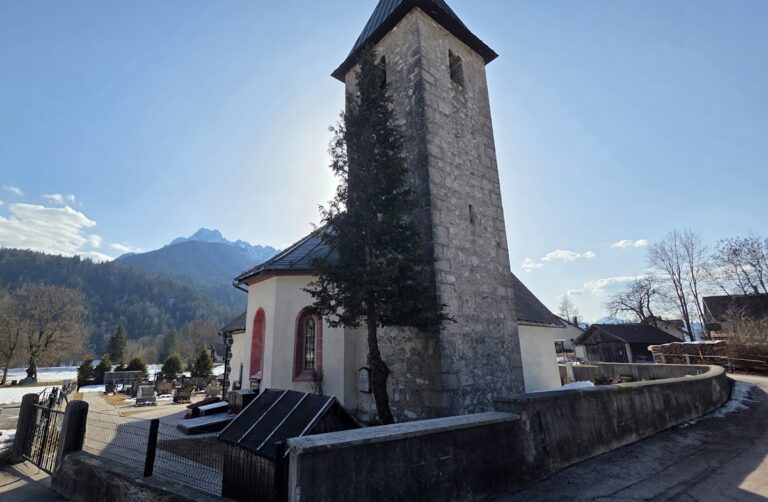 St. Thomas’s Church, Rateče: A Romanesque and Gothic Branch Church in Slovenia