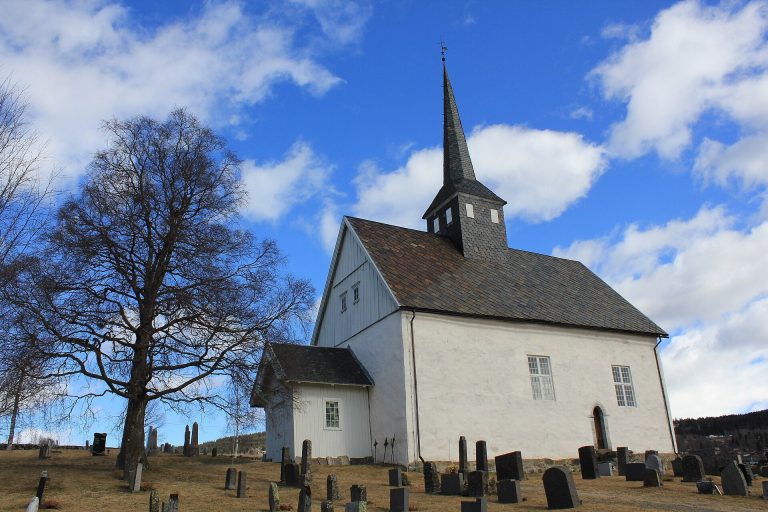Follebu Church: A Medieval Parish Church in Norway
