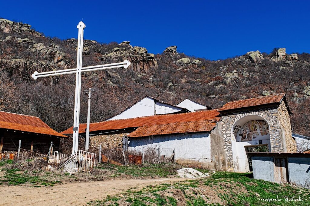 Monastery of the Svetog Christophor (Prilep): A Seventeenth-Century Orthodox Monastery 1 Monastery of the Svetog Christophor (Prilep)