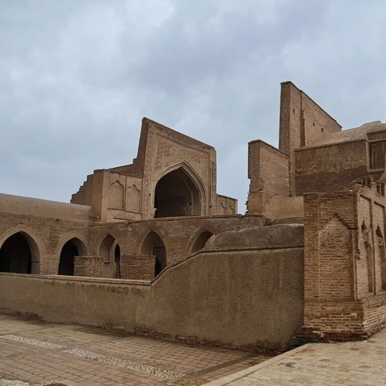 Jameh Mosque of Farumad: A Historic Friday Mosque in Iran
