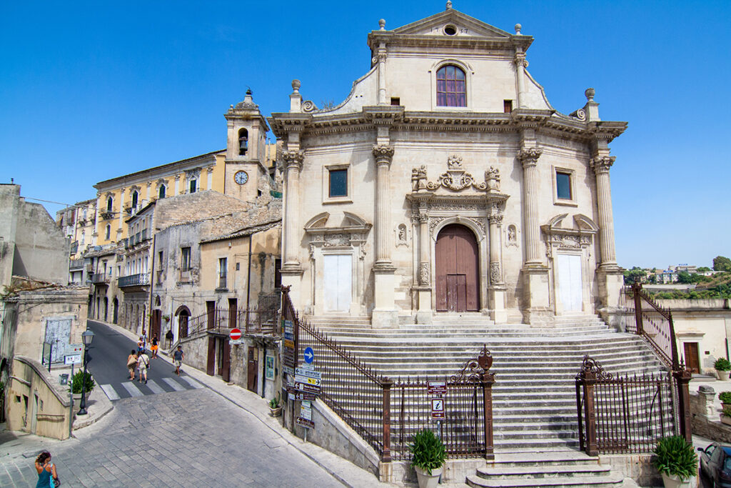 Santa Maria dell'Itria, Ragusa: A Baroque Church of the Order of Malta 1 Santa Maria dell'Itria, Ragusa