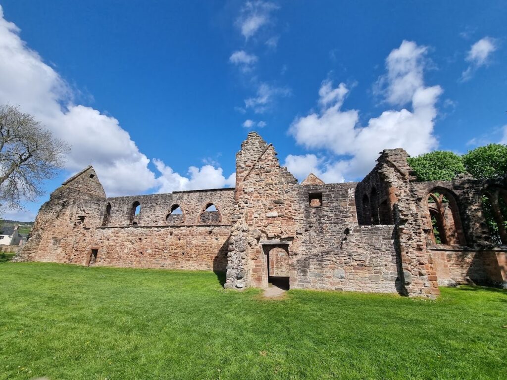 Beauly Priory: A Valliscaulian and Cistercian Monastic Church in Scotland 1 Beauly Priory