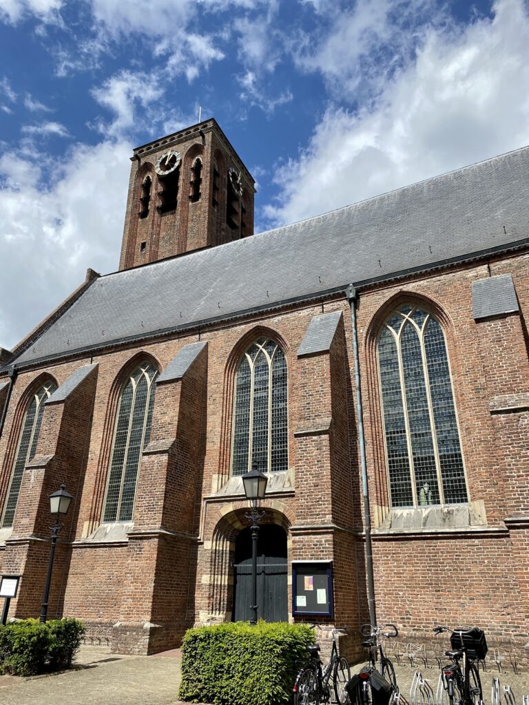 Grote of Sint-Barbarakerk: A Gothic Protestant Church in Culemborg 2 Grote of Sint-Barbarakerk (Culemborg)