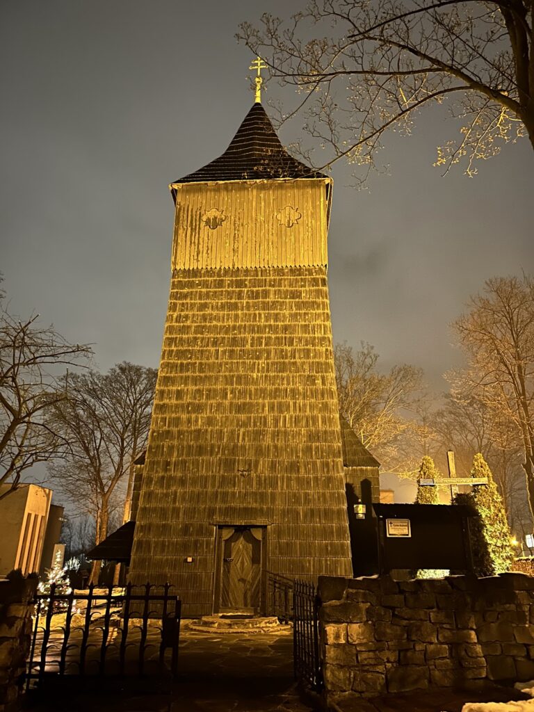 Saint Lawrence Church in Chorzów: A Relocated Wooden Parish Church 3 Saint Lawrence church in Chorzów