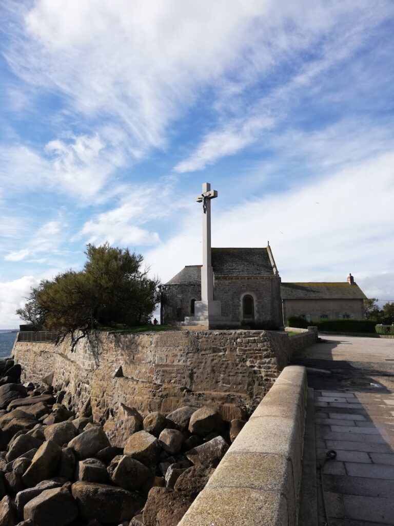 La Chapelle des Marins à Saint-Vaast-la-Hougue