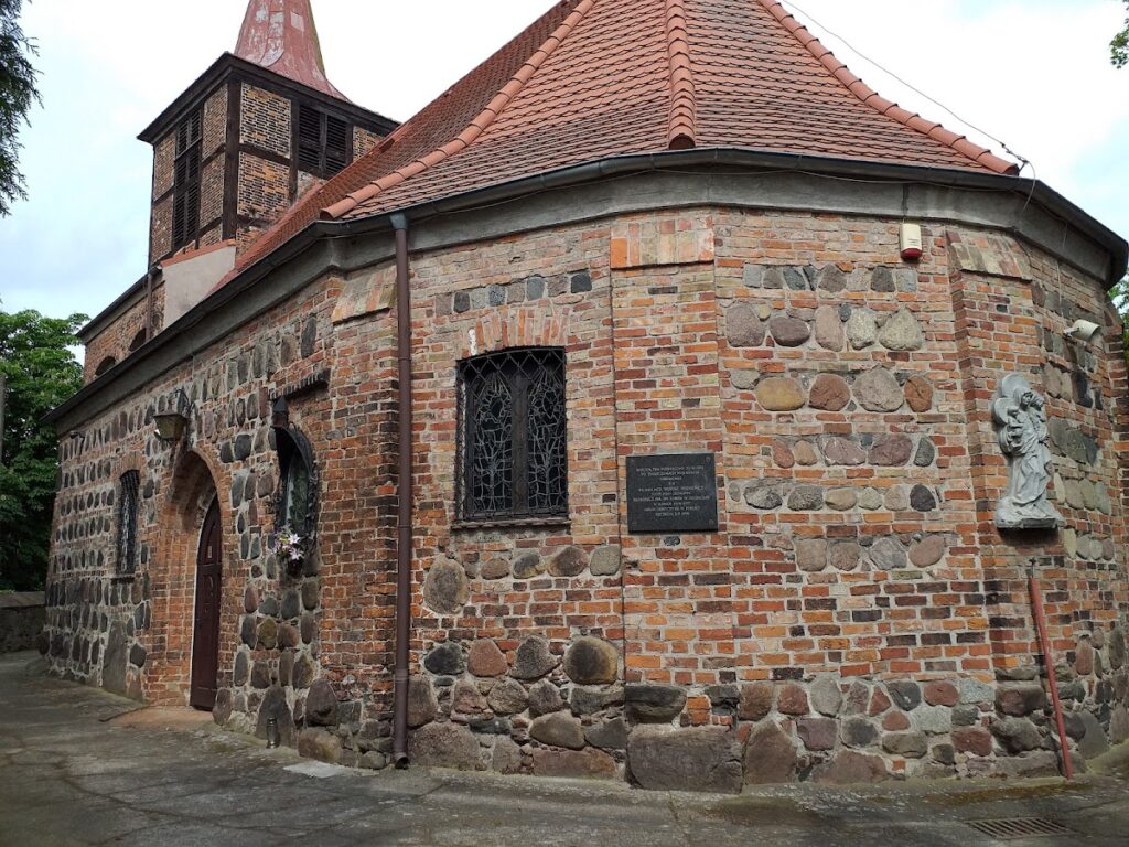 Maximilian Kolbe Church in Szczecin: A Gothic Brick Church 2 Maximilian Kolbe church in Szczecin