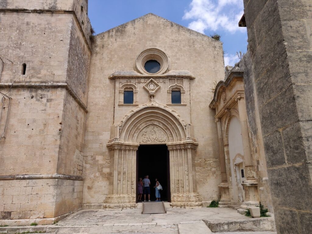Chiesa di Santa Maria del Gesù: A Late-Gothic Franciscan Church in Modica 2 Chiesa di Santa Maria del Gesù