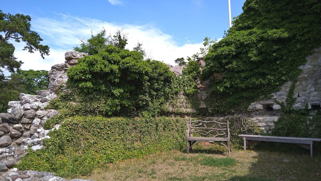 Fröjel Church: A Medieval Rural Church on Gotland 2 Fröjel Church