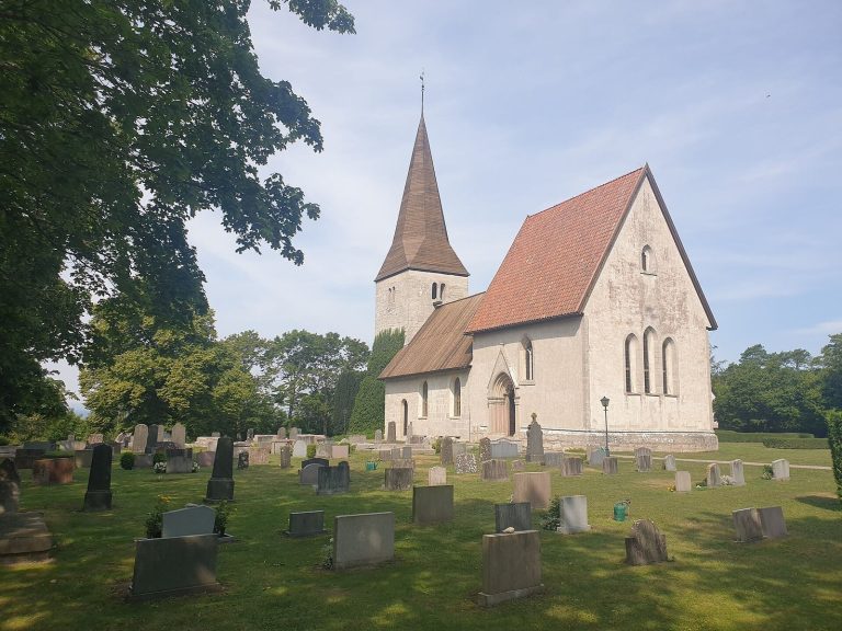 Fröjel Church: A Medieval Rural Church on Gotland