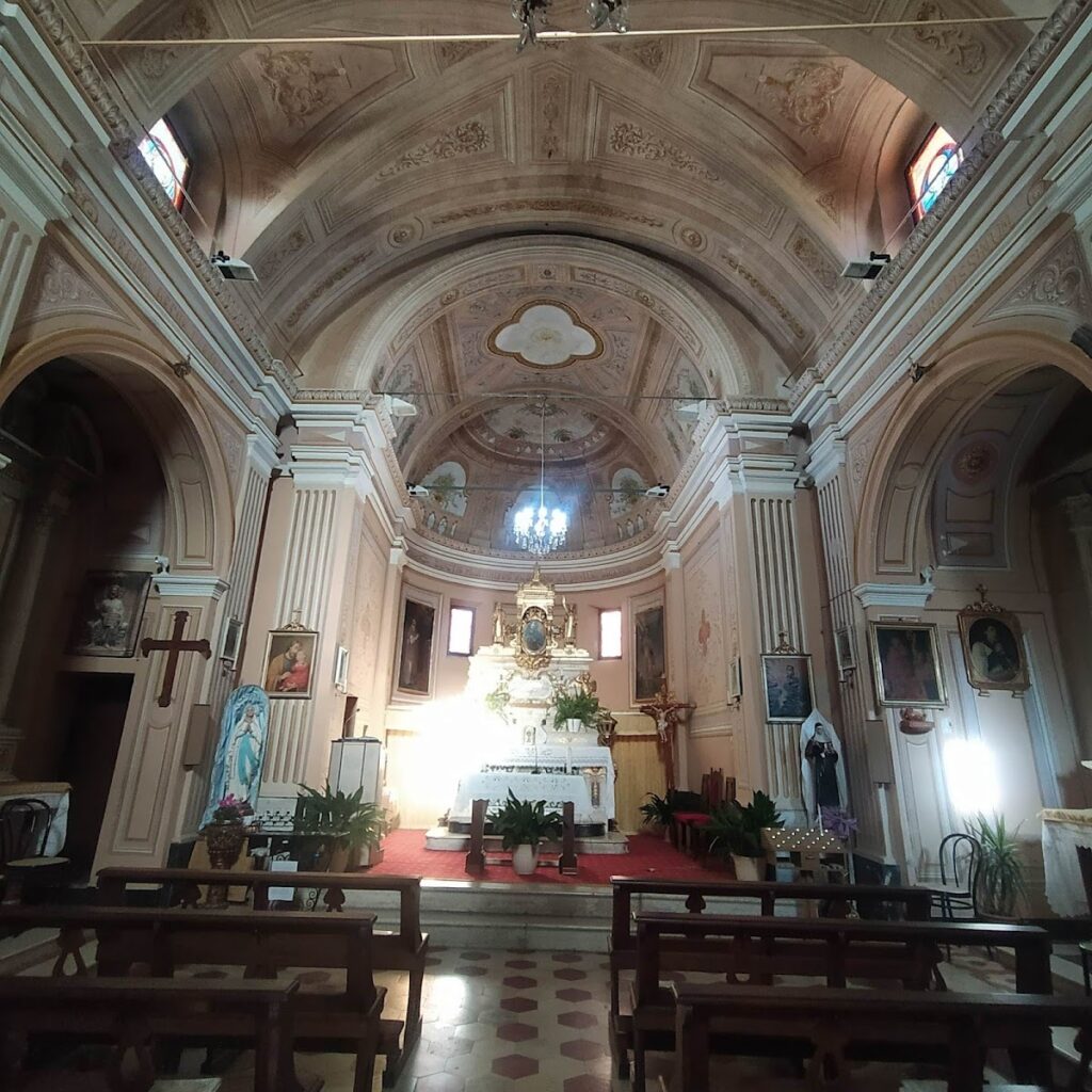 Santi Faustino e Giovita: Two Historic Churches in Emilia-Romagna 1 Santi Faustino e Giovita