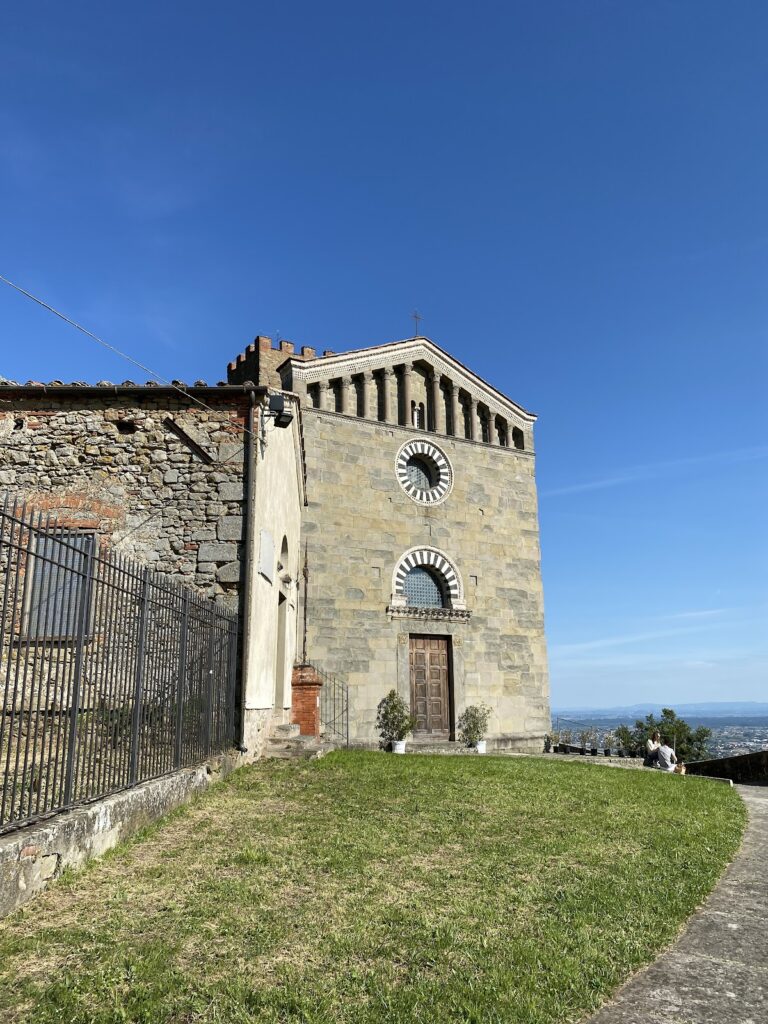Santi Jacopo e Martino: The Archpriestly Parish Church of Uzzano Castello