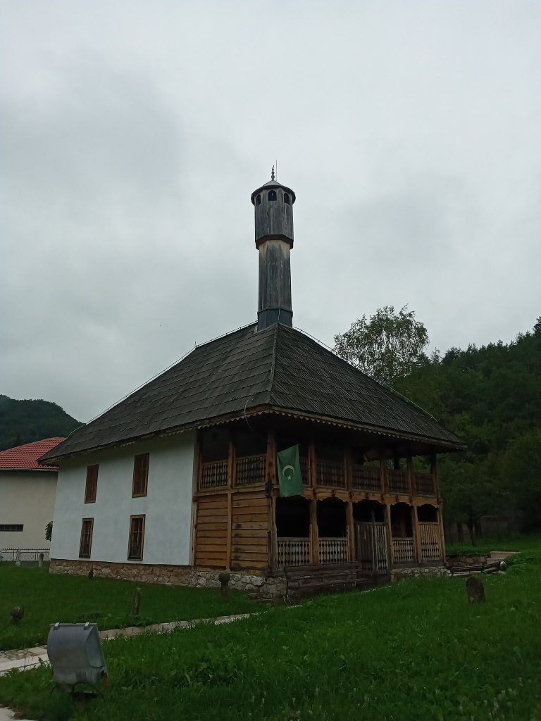 Mosque of Sultan Mehmed II Fatih in Kraljeva Sutjeska: An Ottoman Frontier Mosque