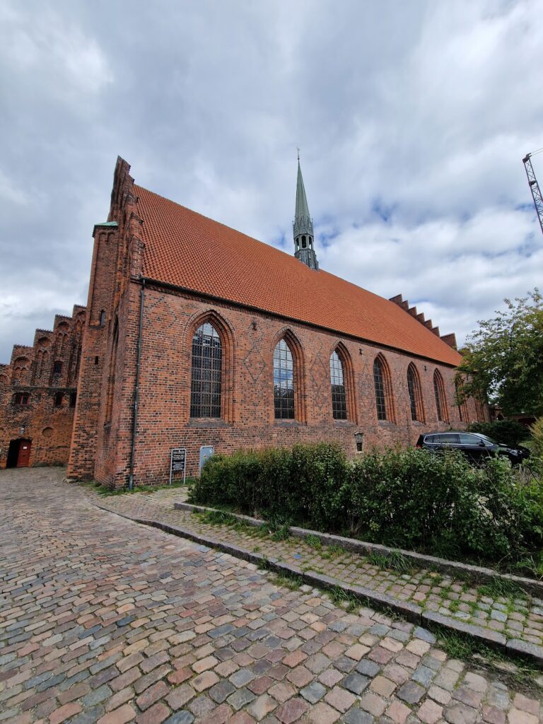 Carmelite Priory, Helsingør: A Medieval Monastic and Hospital Complex 2 Carmelite Priory, Helsingør