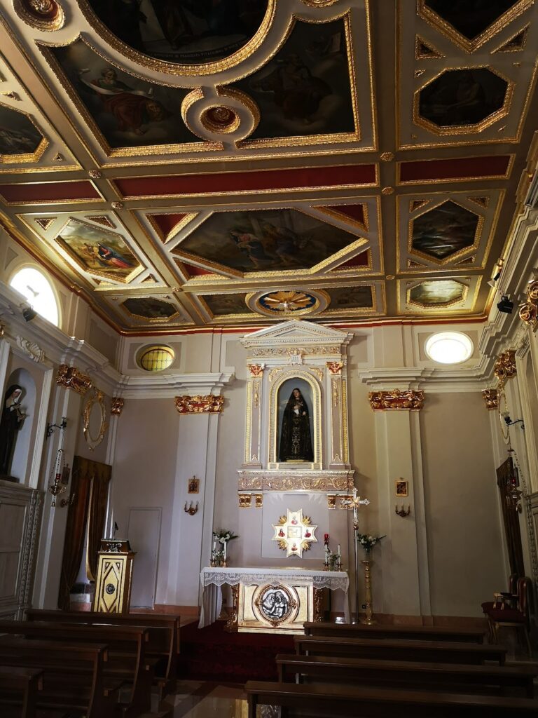 Santa Maria Maggiore Church: A Historic Church beside Casoli Castle 2 chiesa di Santa Maria Maggiore